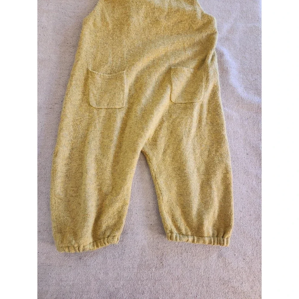 Zara gold knit one piece size 18-24M